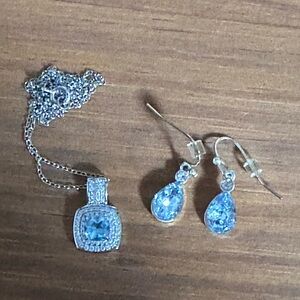 Elegant Silver and Blue Jewelry Set